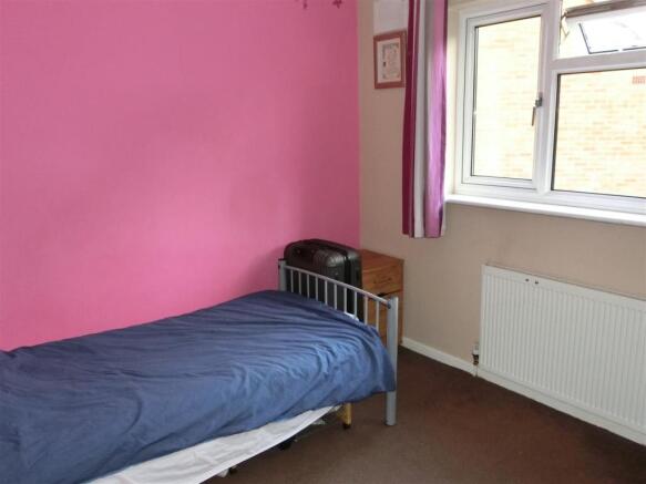 Bed 3.JPG