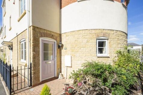 Gunville Gardens, Milborne Port, Sherborne