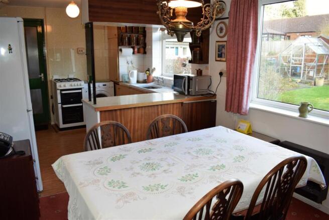 DINING KITCHEN