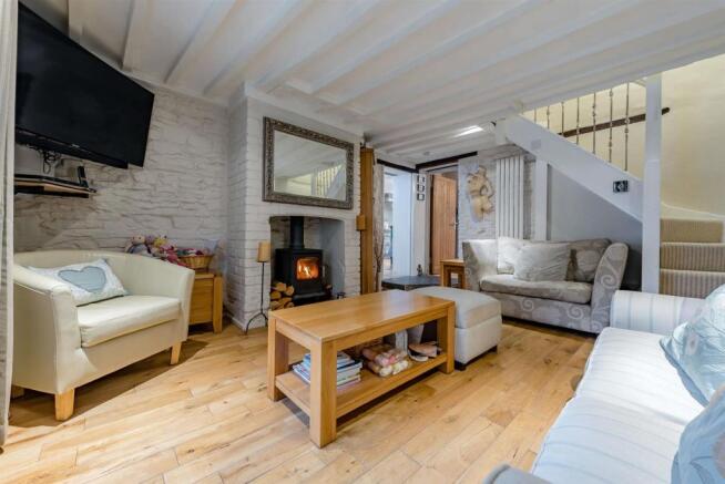 8446868-interior01-800.jpg