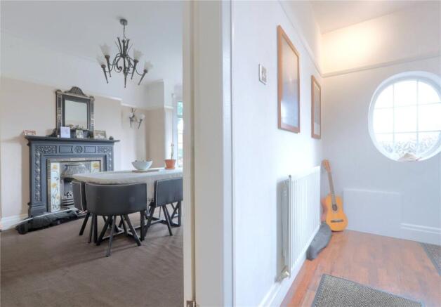 3 bed Semi-Detached for sale Image 9