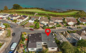 19, Horseshoe Bend, Paignton TQ4 6NH