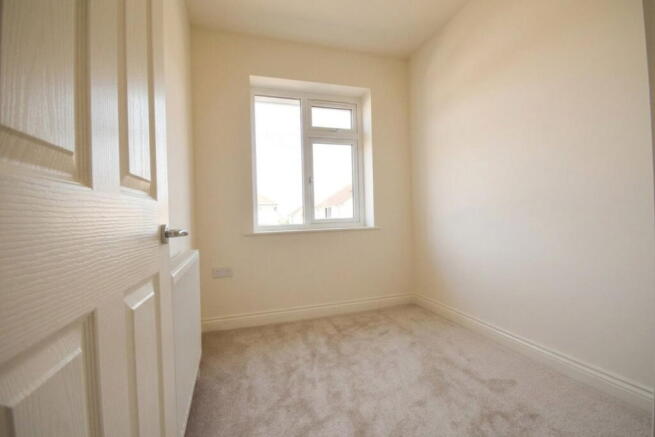 3 bed Semi-Detached for sale Image 10