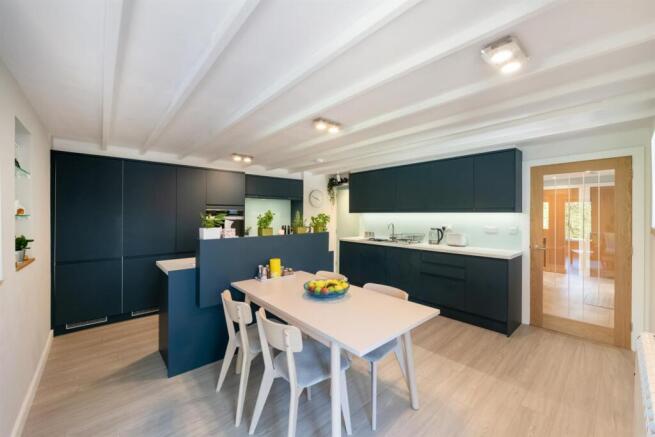 Kitchen/Dining Room