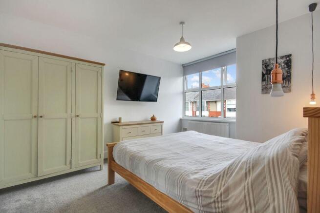 Bedroom 1 (Double)
