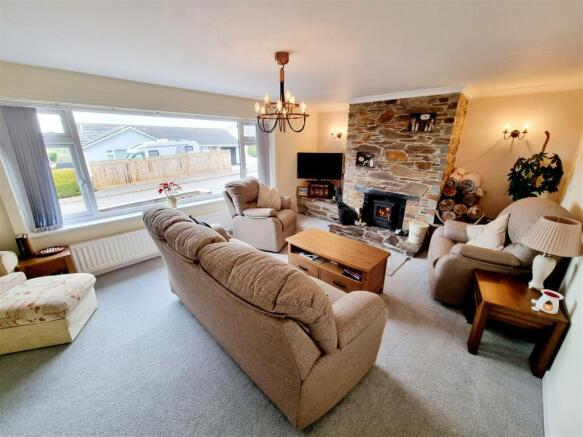 Sitting room.jpg