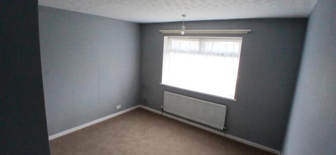 3 bed Terraced to rent Image 9