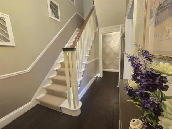 RECEPTION HALLWAY