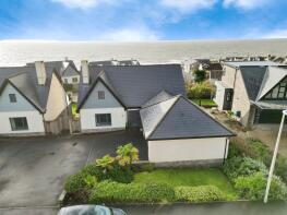 27, Craig Yr Eos Avenue, Bridgend CF32 0PF