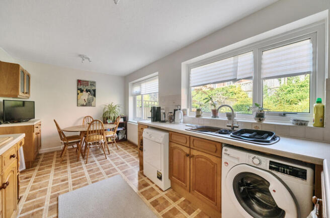 Kitchen/Dining