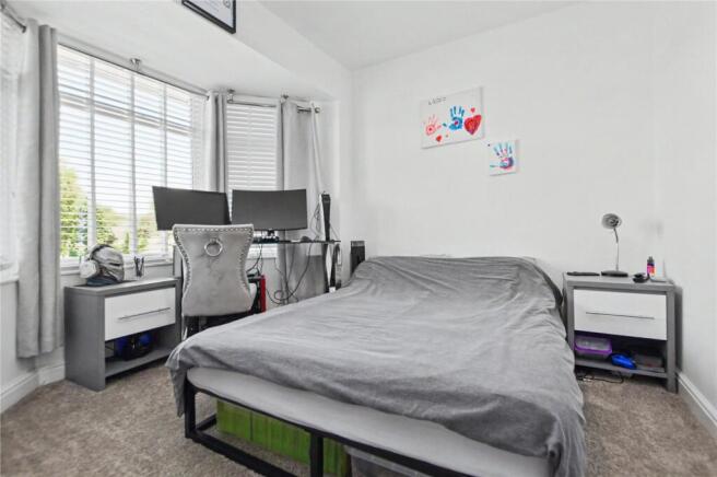 5 bed Semi-Detached for sale Image 6