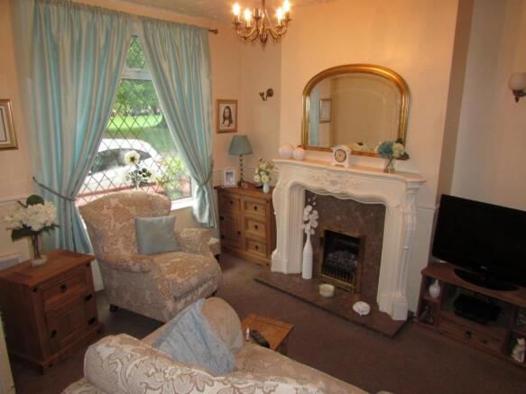 RossingtonSt69lnge1.JPG