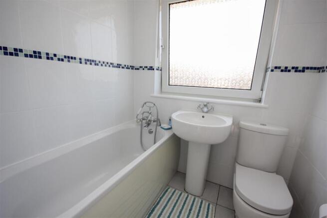Bathroom.jpg