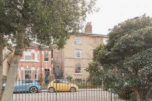 Flat A, 30, Holly Grove, London SE15 5DF