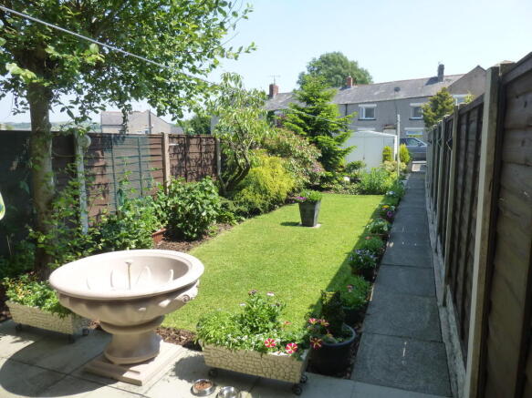Photo 16