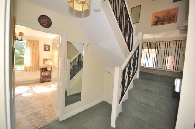 INNER HALLWAY