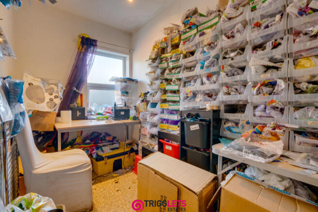2 bed House for sale Image 6