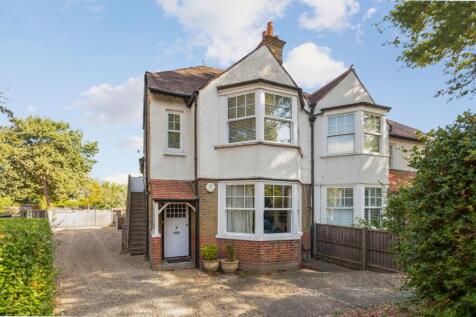 Hersham Road, Walton-on-Thames, KT12