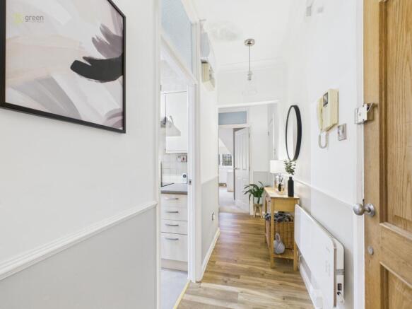 cam03830g0pr0255still004