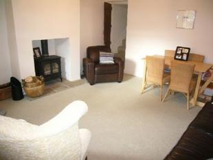 LOUNGE PIC 2