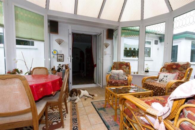 conservatory 2.jpg