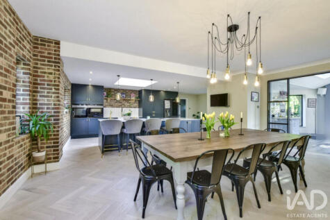 Warren Lane, Stanmore, HA7
