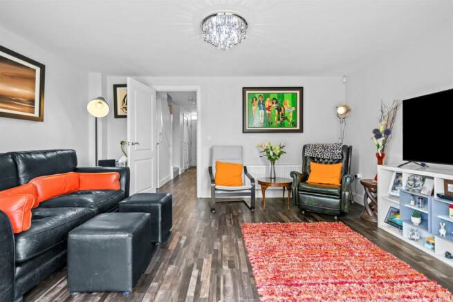 19-web-or-mls-9 CHEAL CLOSE FINISHED EDITS-12.JPG