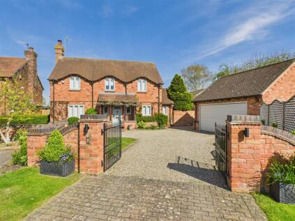 Vine Farm Close, Cotgrave, Nottingham