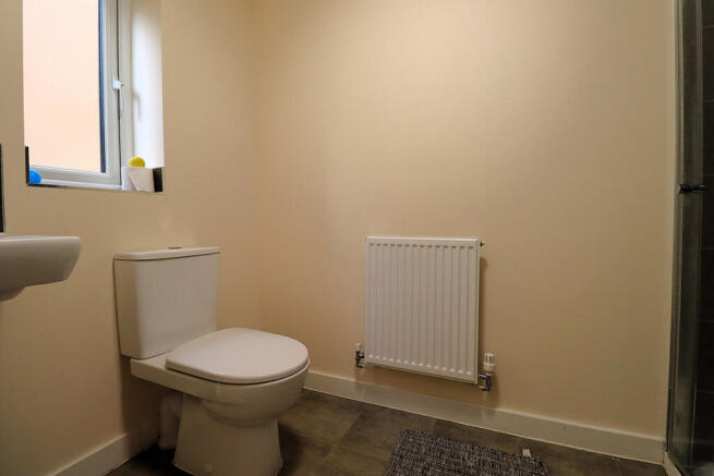 3 bed Semi-Detached for sale Image 12