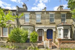 12, Kenilworth Avenue, Walthamstow E17 4PE