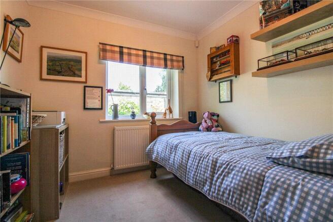 3 bed Bungalow for sale Image 9