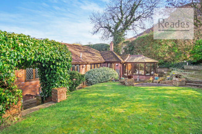 Garden to rear