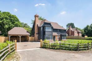 Aspen, The Drive, Maresfield Park, Maresfield TN22 3ER