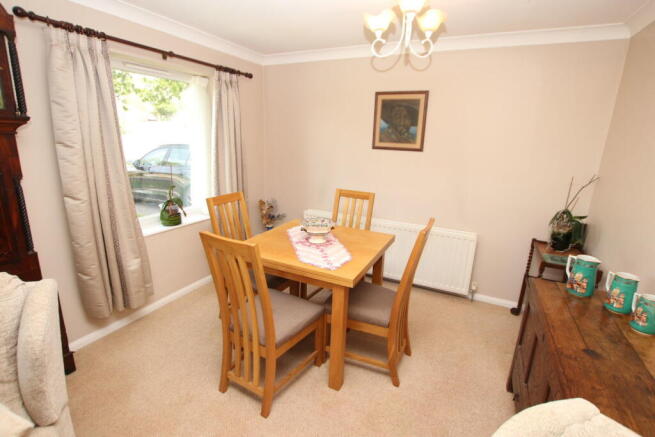 3 bed Detached Bungalow for sale Image 5
