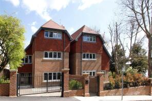 1a, St Aubyn's Avenue, London SW19 7BL