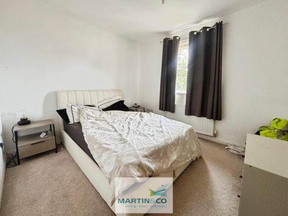 2 bed Apartment for sale Image 7