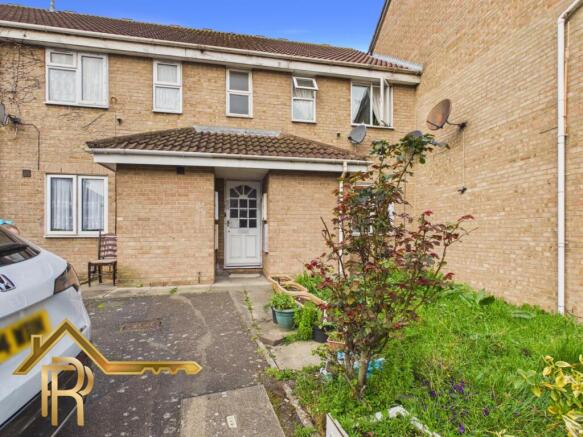 CAM03016G0-PR0082-STILL017