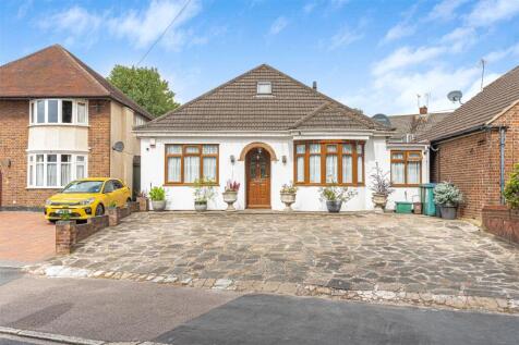 St. Albans Road, Watford, Hertfordshire, WD25