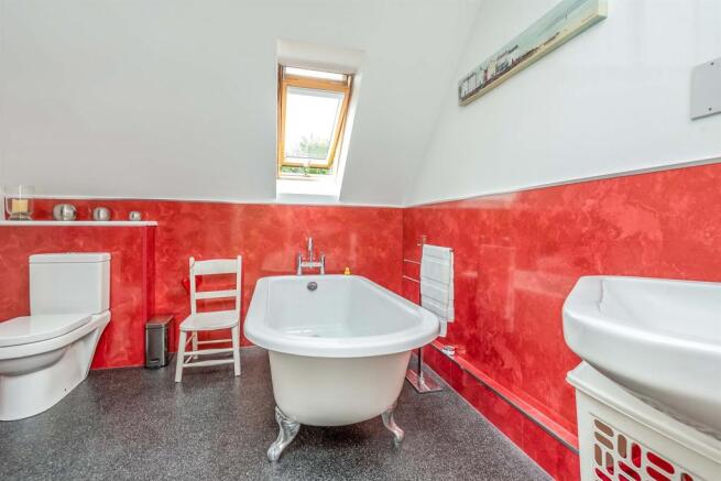 Family Bathroom: