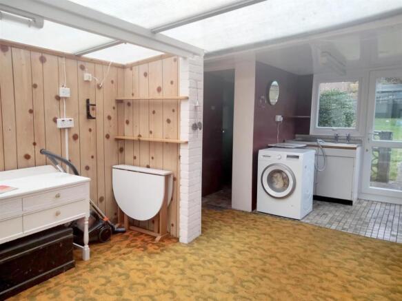 Lean-to Conservatory