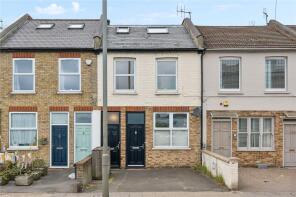Flat First Floor A, 284, Merton Road, London SW18 5JN