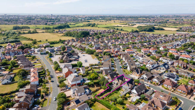 Distant rear aerial