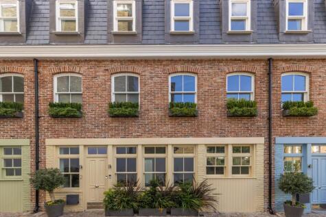 Lexham Mews, London W8