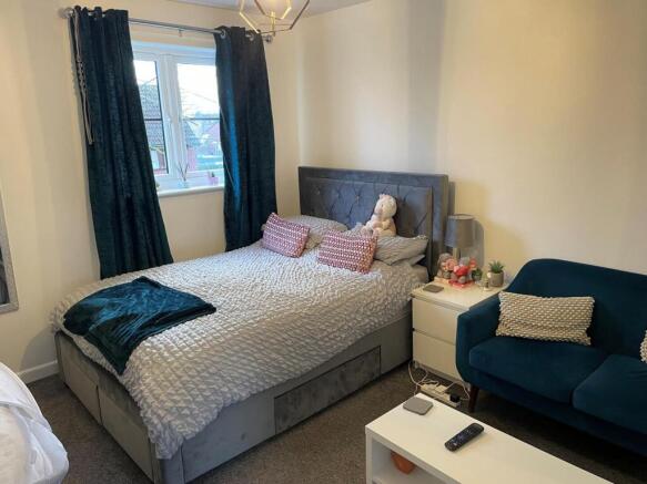 Living/Bedroom