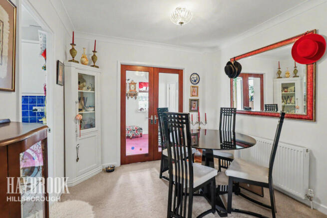 3 bed Semi-Detached for sale Image 7