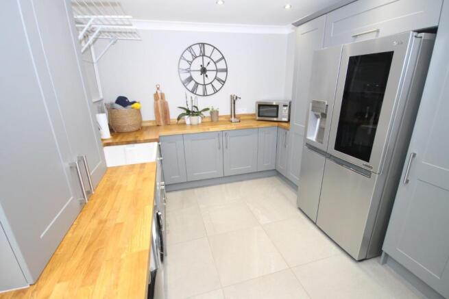 UTILITY ROOM / BOOT ROOM
