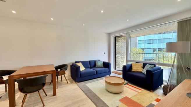Bright and spacious modern living and dining ro...