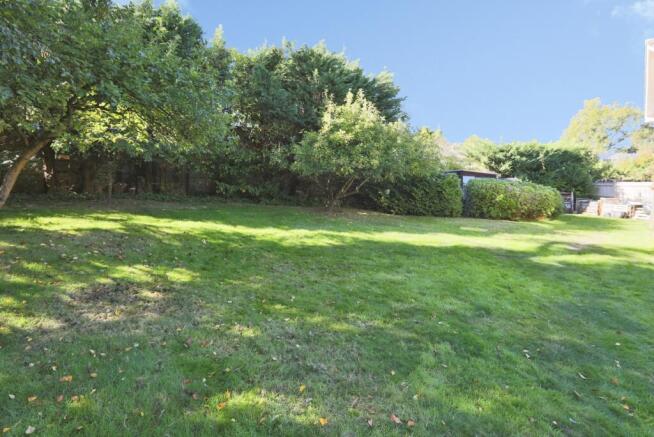 Shepherds Walk, Crowborough, East Sussex, TN6 photo 4