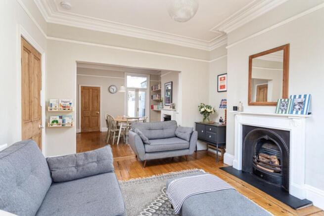 3 bed Terraced for sale Image 4