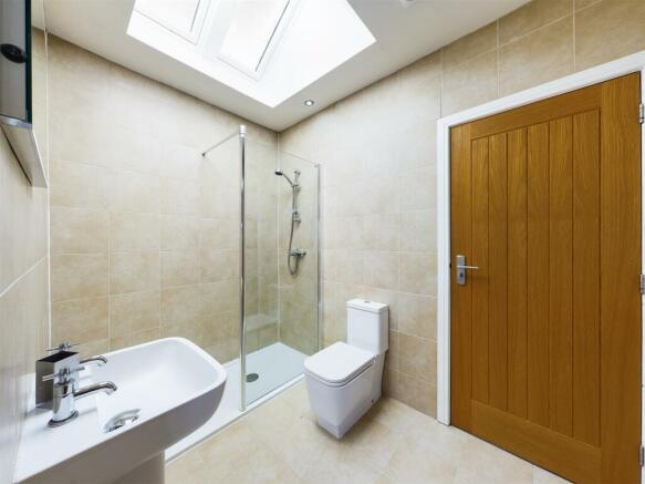 Jack & Jill en-Suite Shower Room